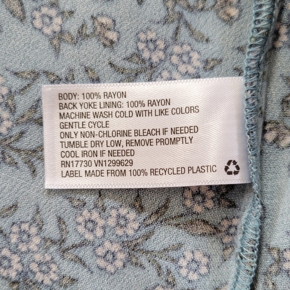 Xhilaration Woman's Crop Top - Picture 7 of 9